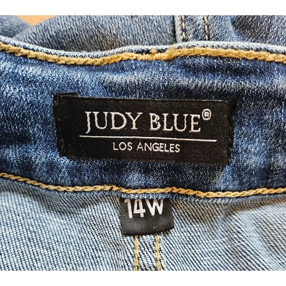 JUDY BLUE High Waist Destroy Wide Leg Jeans 14W Medium Wash Raw Hem Distressed